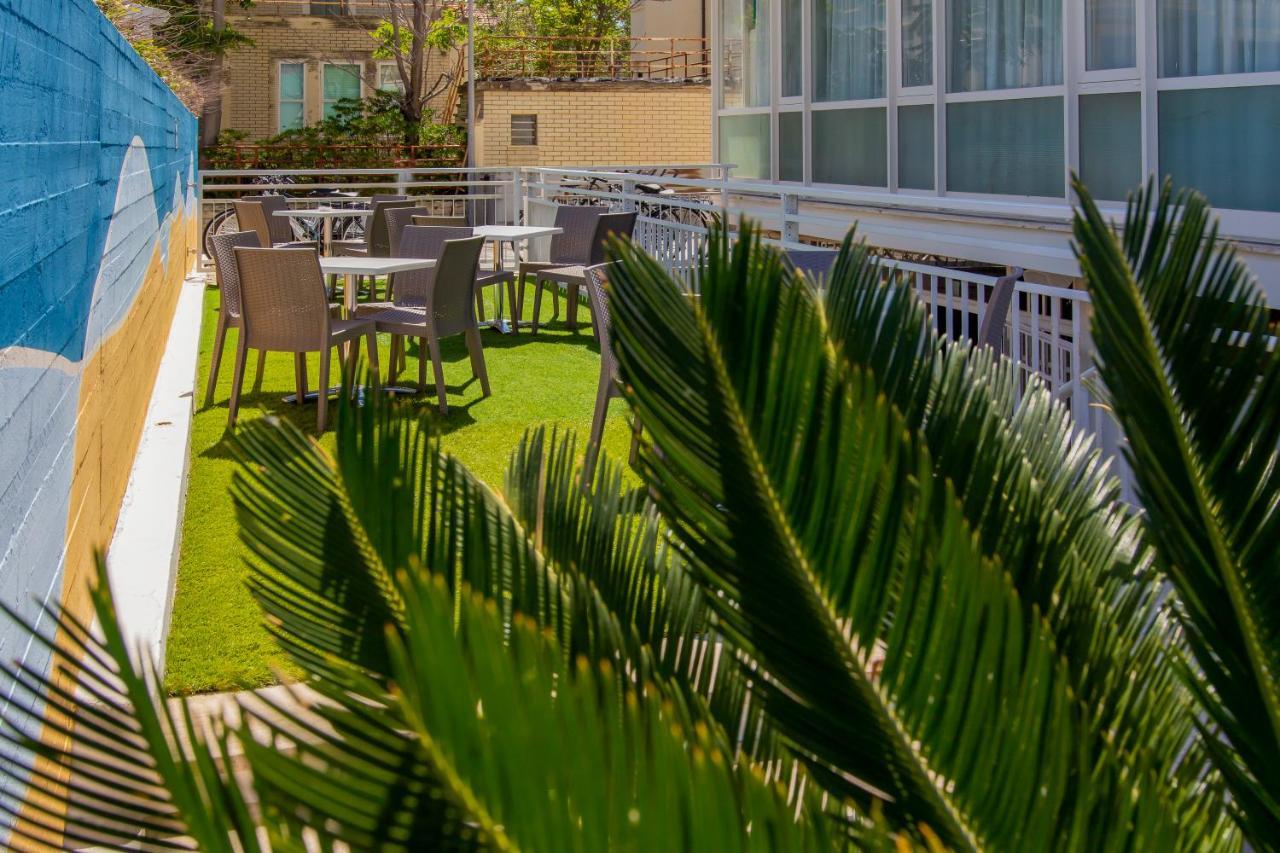 Hotel President'S Πέζαρο Εξωτερικό φωτογραφία