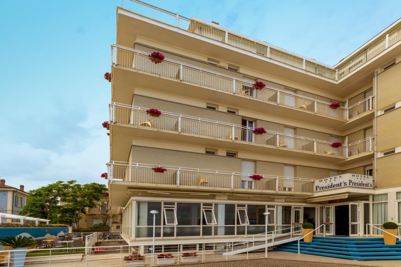 Hotel President'S Πέζαρο Εξωτερικό φωτογραφία